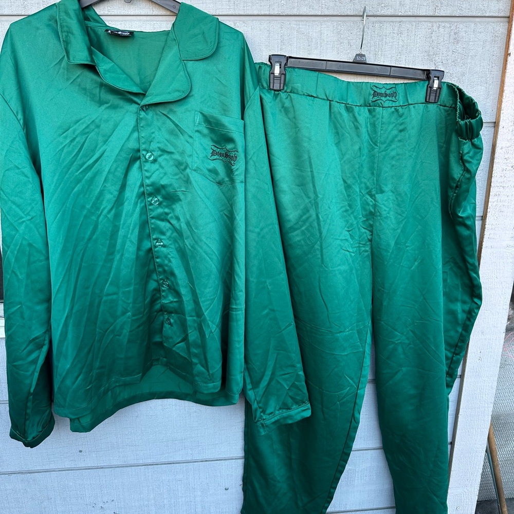 Dogg Supply by Snoop Dogg Poly Satin Men's Sleep Set in size 3XL